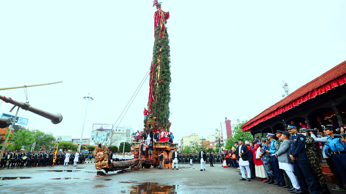 रातो मच्छिन्द्रनाथको भोटो जात्राः उपत्यकामा  सार्वजनिक विदा