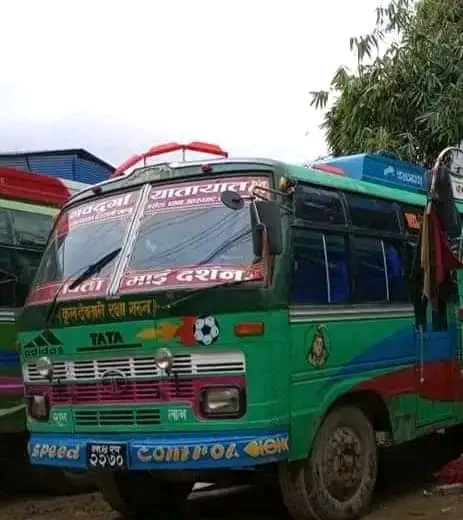 गोरखाबाट काठमाडौंका लागि छुटेको बस सम्पर्कविहीन